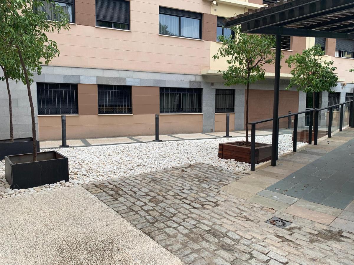 Apartamento Proximo Al Centro De 2 Dormitorios Con Piscina. Sevilha Exterior foto