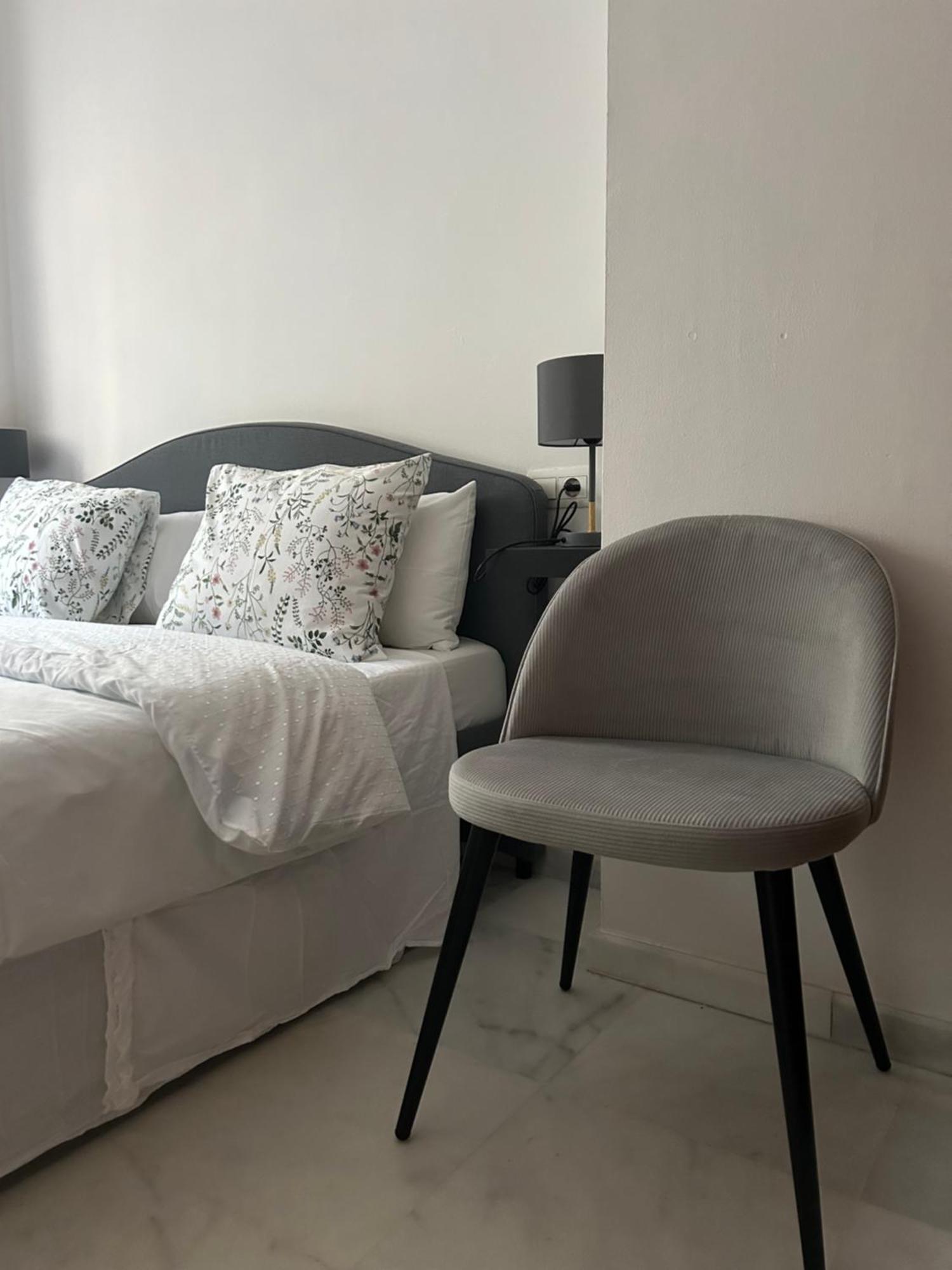 Apartamento Proximo Al Centro De 2 Dormitorios Con Piscina. Sevilha Exterior foto
