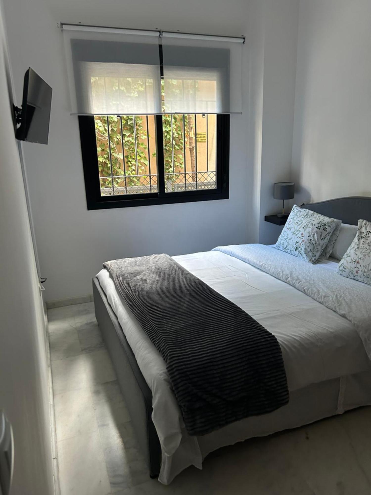 Apartamento Proximo Al Centro De 2 Dormitorios Con Piscina. Sevilha Exterior foto