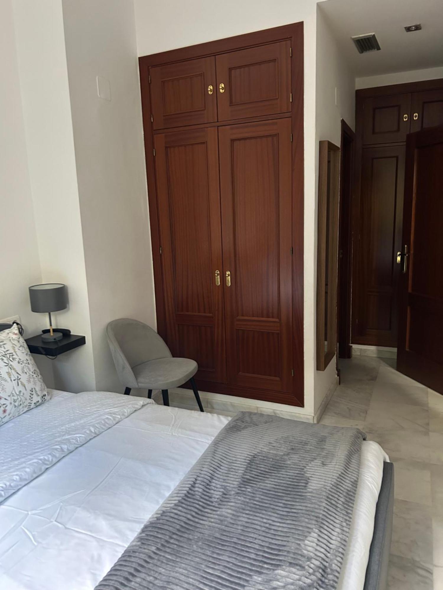 Apartamento Proximo Al Centro De 2 Dormitorios Con Piscina. Sevilha Exterior foto